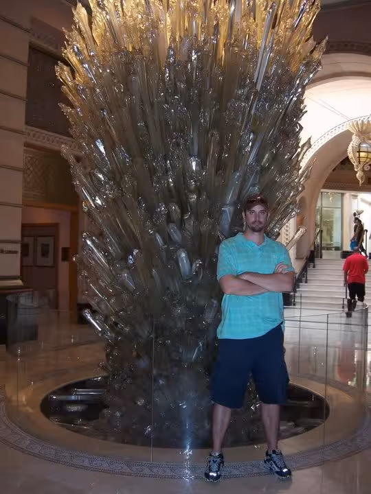 vaultpapa832